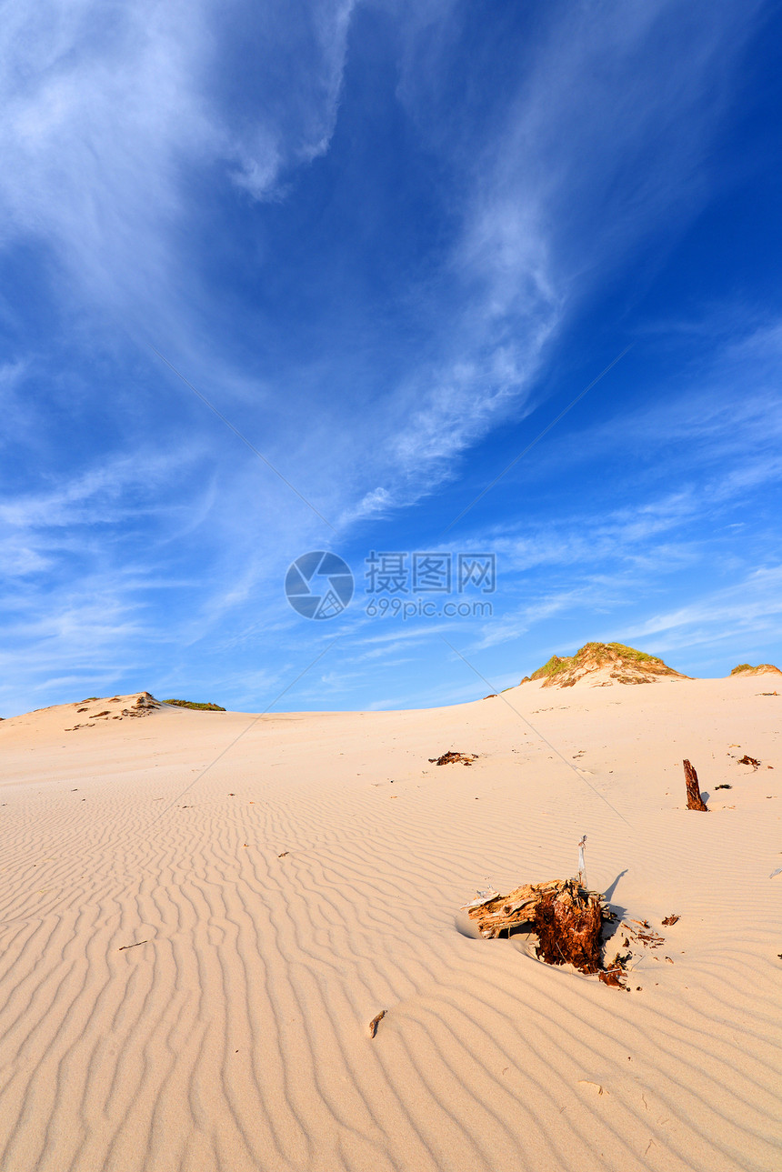 荒漠灰尘风光蓝色目的地缺席地区旅游戈壁天空旅行图片