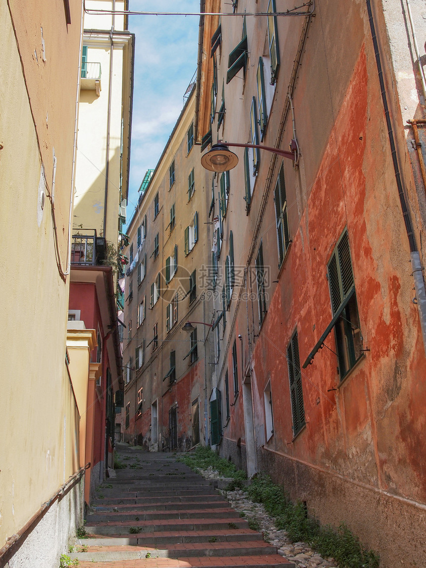 热那亚老城场景城市天际心意图片