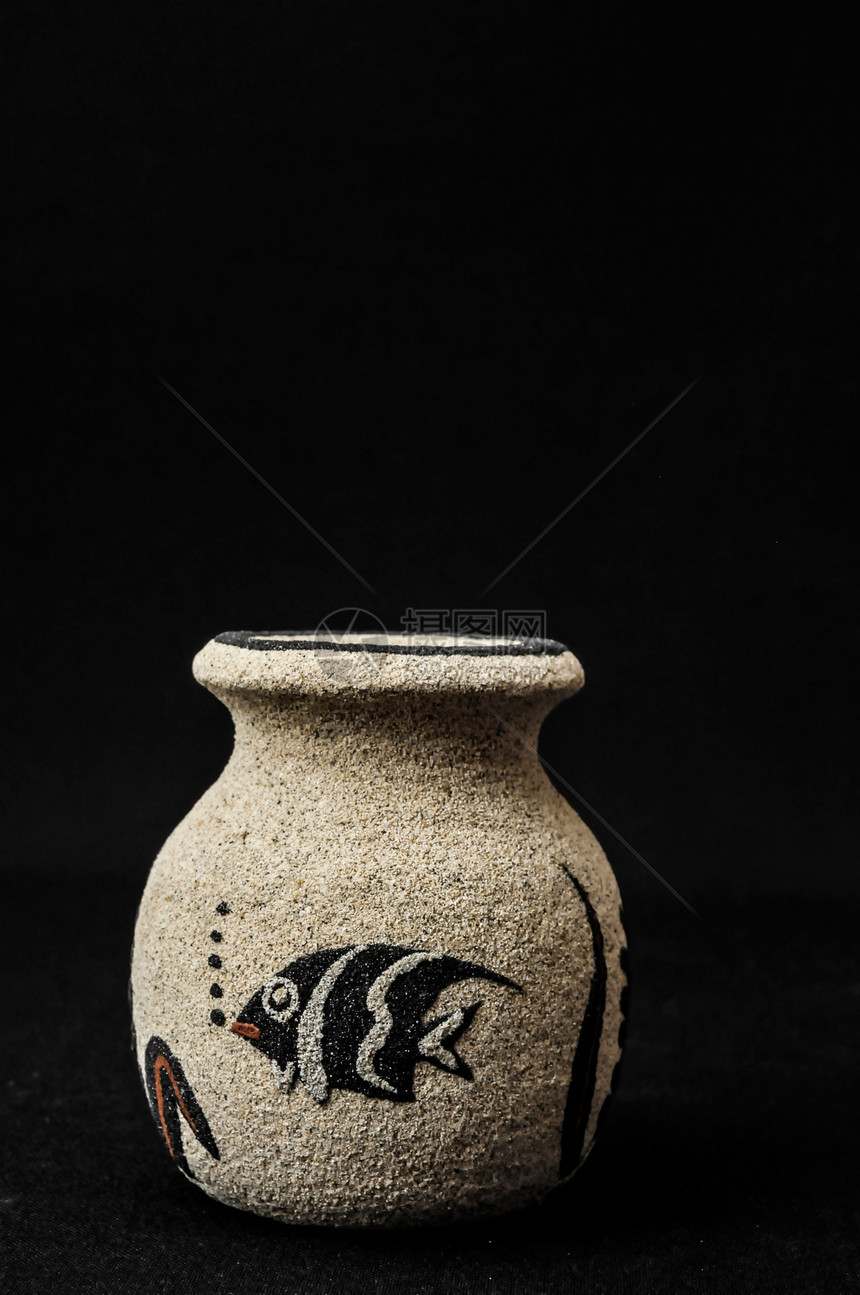 瓷花瓶艺术蜡烛白色陶器制品陶瓷工艺图片