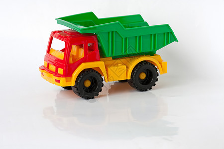 玩具汽车黄色娱乐白色卡车闲暇婴儿红色孩子们背景图片