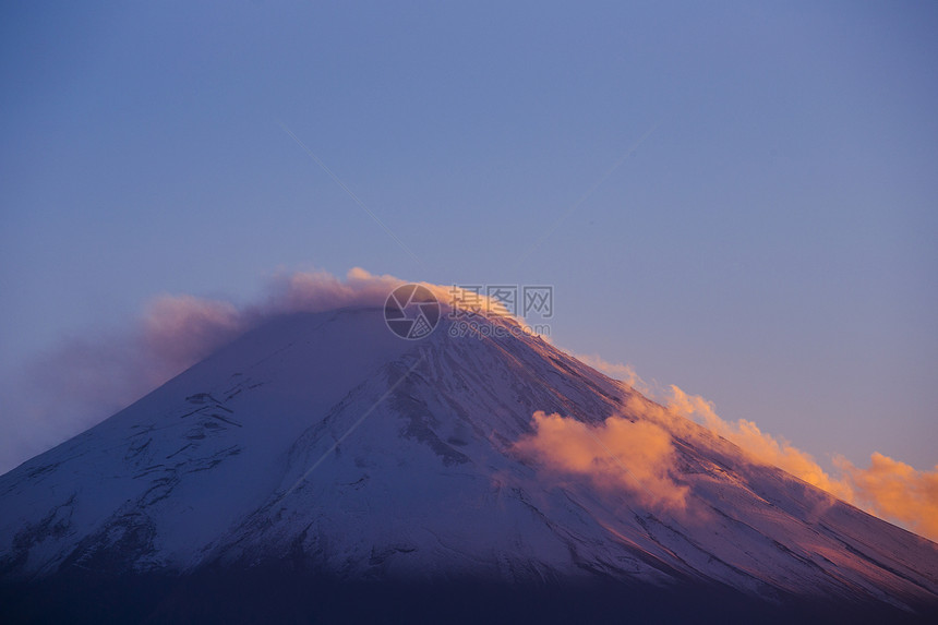 日本富士山蓝色地标公吨顶峰积雪公园国家风景植物旅行图片