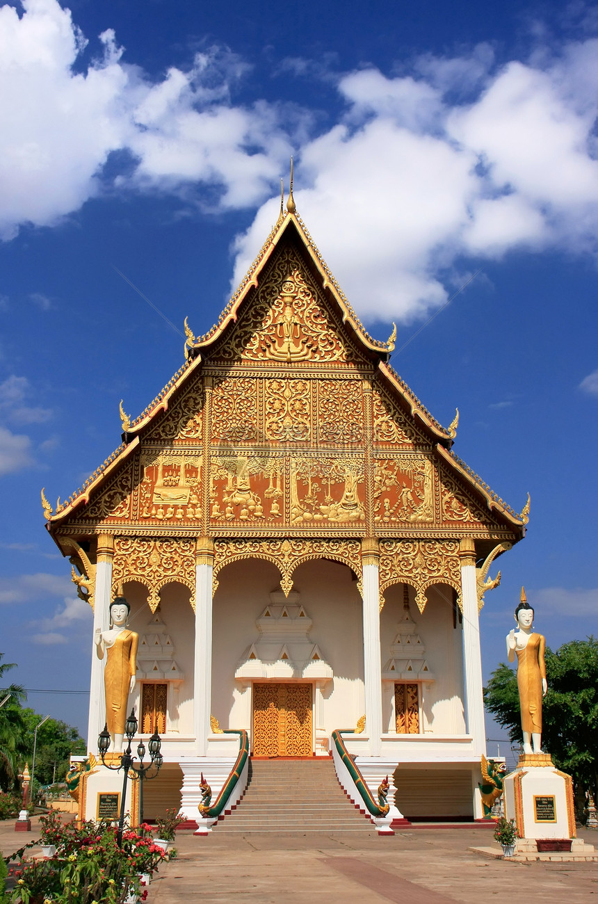 老挝万象Luang建筑群的寺庙城市纪念碑国家花园宗教佛塔地标历史景观佛教徒图片