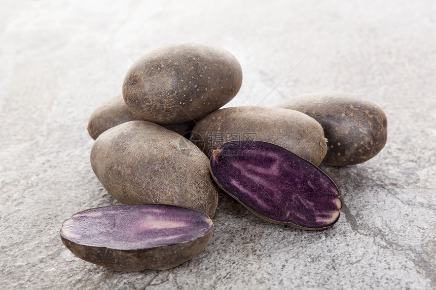 生紫土豆图片