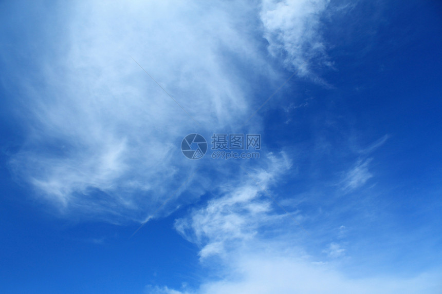 蓝天空和乌云天空天气太阳白色图片