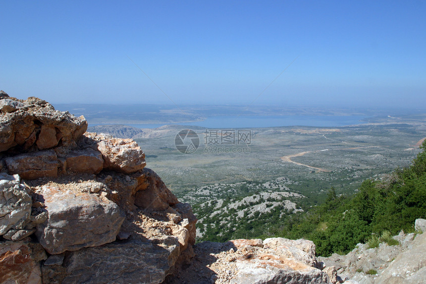 维勒比特山上的悬崖克罗地亚岩石场景国家全景石脸乡村爬坡速度路线蓝色图片