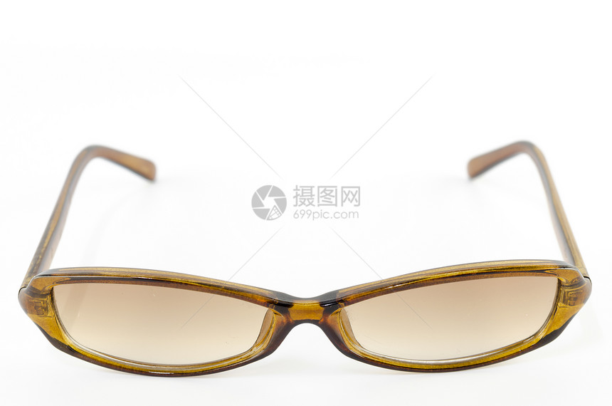 白上孤立的棕色太阳墨镜太阳镜眼睛塑料白色镜片阳光旅人金属水平黑色图片