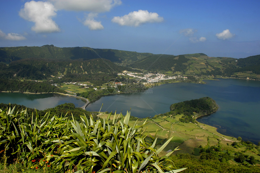 亚速尔山脉太阳群岛假期陨石薄雾阴霾烟雾地球旅行图片