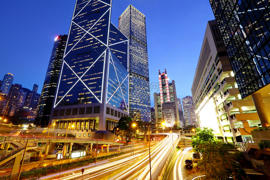 香港市交通金融景观城市天际公司踪迹市中心摩天大楼运输运动图片