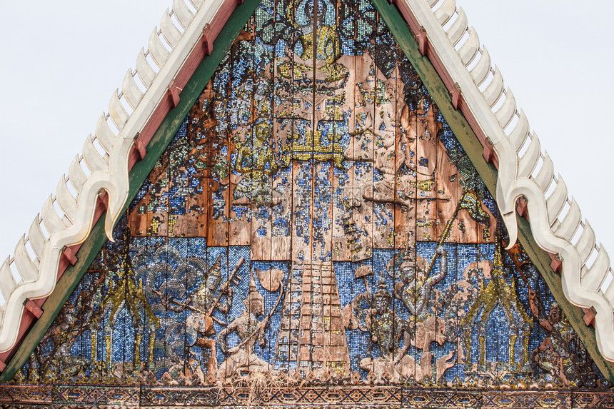 木木雕刻建筑入口装饰宗教框架房子雕塑风格古董旅行图片