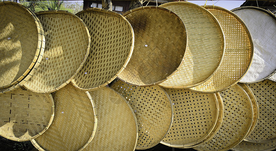 泰国手工制作的竹竹打鱼篮子背景图片