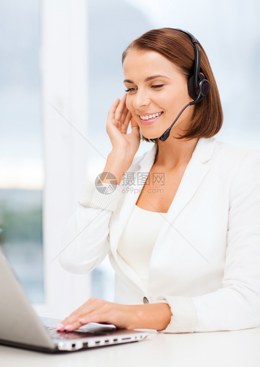 友好女性求助热线接线员顾客女士商业工人服务电话微笑帮助女性秘书