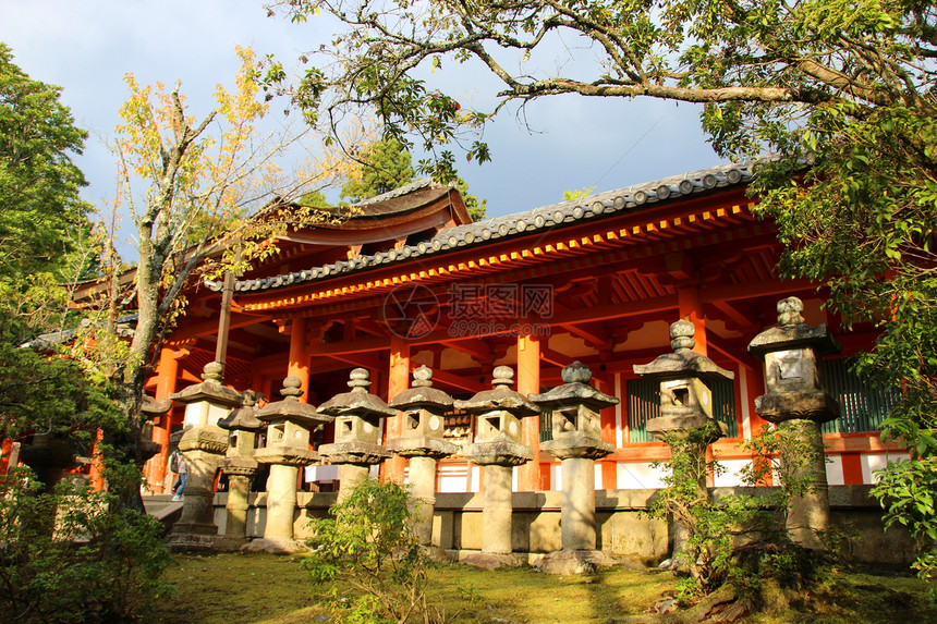 传统的日本寺庙图片