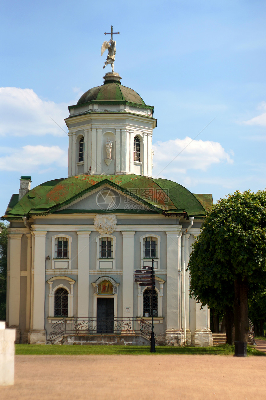 教会(莫斯科附近的库斯科沃庄园)图片
