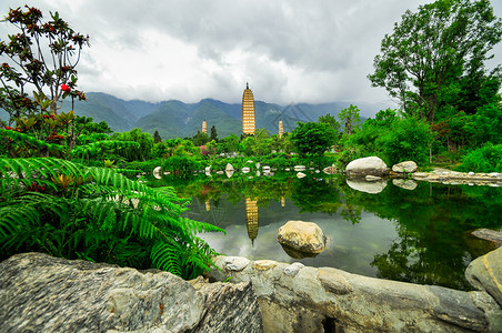 重建中国云南省达利的宋朝镇村庄木头建筑学历史旅行建筑王朝天空遗产文化背景图片