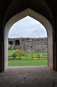 印度海得拉巴废墟城市全景石头酸橙堡垒大亨建筑学城堡高清图片