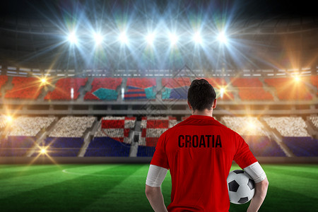 克罗地亚足球Croatia足球运动员握着球的复合图像背景