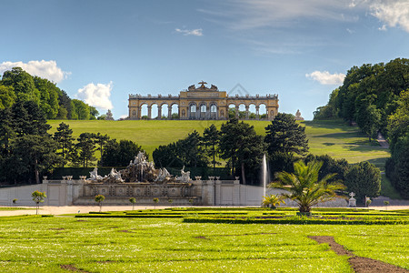 伦闯奥地利维恩Shonbrunn宫花园狮身城市雕像历史性历史人面住宅旅行君主吸引力背景