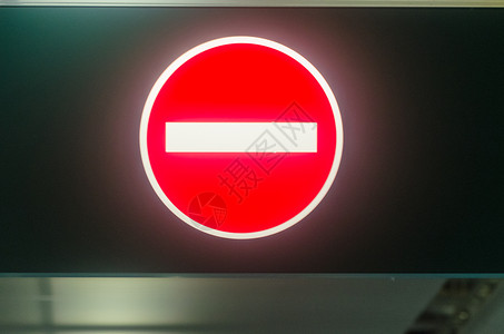 禁止通行标志禁止通行交通白色圆圈蓝色褪色圆形标志道路法律入口背景