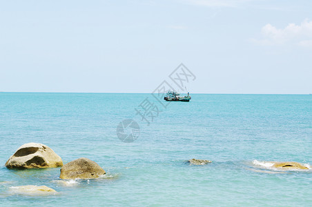 海洋风景与船在地平线上 泰国高山水图片素材