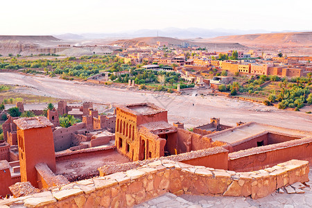 力量沙漠摩洛哥瓦尔扎扎扎特附近被加固的镇旅行遗产蓝色城堡沙漠旅游房屋建筑历史废墟背景