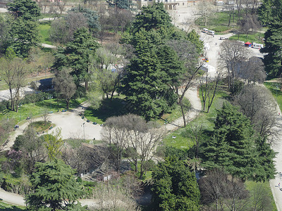 米兰空中视图天线景观地标建筑学建筑城市场景公园高清图片