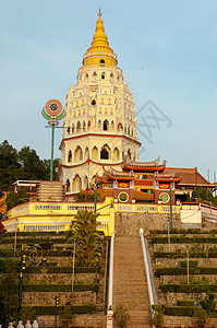 哈尔滨极乐寺佛塔Kek Lok Si 帕果达山坡精神旅游纪念碑佛教徒极乐寺庙旅行地标建筑学背景