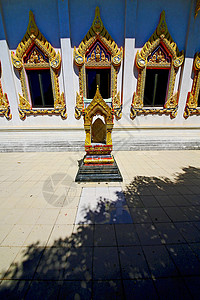 在泰国切开布丁金庙的割口金子切口宗教木头雕塑旅行旅游马赛克村庄阴影缅甸高清图片素材