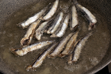 油炸凤尾鱼午餐食物鳀鱼饮食柠檬餐厅盘子美食海鲜乡村炒高清图片素材