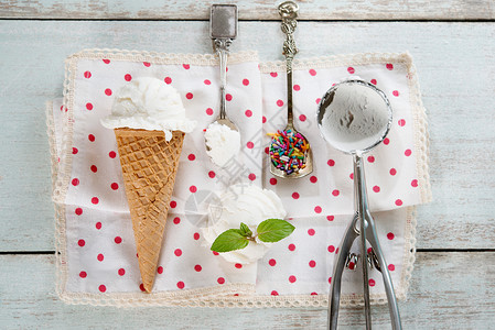 甜筒冰糕最顶端椰子奶冰淇淋甜筒背景