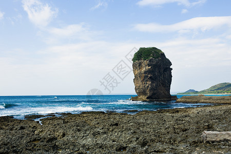 珊瑚礁岩石角珊瑚蓝色晴天太阳海浪海洋海滩海岸植物国家背景图片