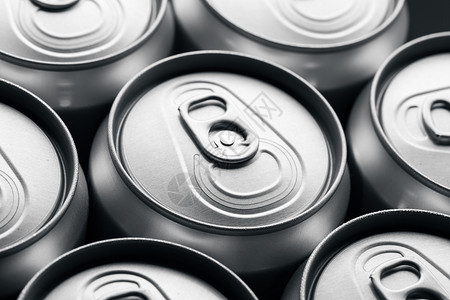 普通铝利用罐啤酒圆形包装金属回收可乐边缘空白戒指饮料背景图片