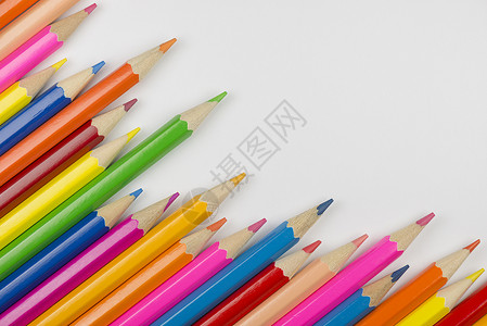 一套木色铅笔的抽象组成情况颜料粉末石墨快乐彩虹木头活页夹背景图片