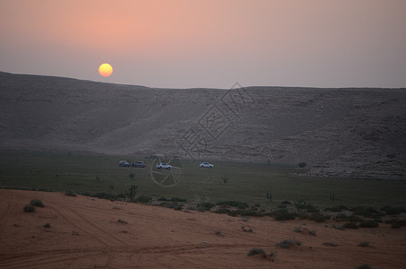日落谷背景图片