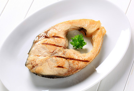 肉牛排牛扒白色食物鲤鱼鱼片香脂盘子鲢鱼午餐美食背景图片