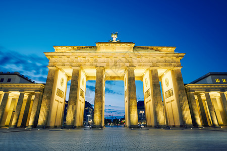 勃兰登堡门目的地旅游场景旅行历史首都正方形柱子蓝色建筑学背景