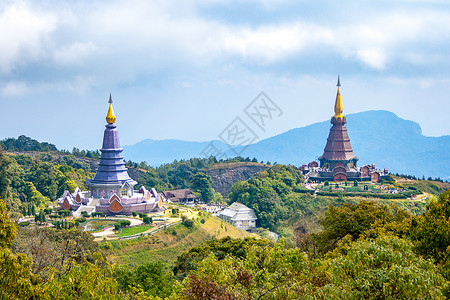 两座山泰拉清迈Inthanon山两座塔台的景观宗教公园旅游墙纸艺术建筑文化国家天空假期背景