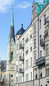 塔楼大楼古董蓝色历史城市建筑学天堂尖顶背景图片