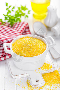 玉米曲面谷物白色面粉烹饪地面产品美食粮食黄色棒子面高清图片