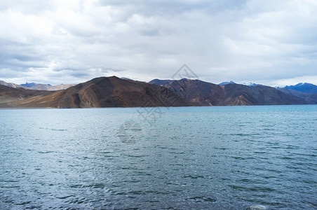 庞湖湖岩石目的地石头地区自然景观旅行天空高清图片