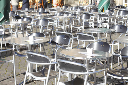 银金属桌椅餐厅行业餐饮排椅外贸桌子椅子咖啡店背景图片