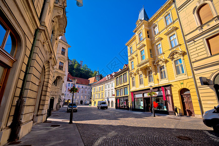 珀莱雅卢布尔雅那老城Ljubljana多姿多彩的街道和建筑中心旅游大教堂历史性建筑学石头地标游客场景正方形背景