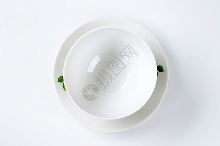 白茶杯 装饰花纹图案餐具盘子陶瓷飞碟花卉杯子高架手工制品背景图片