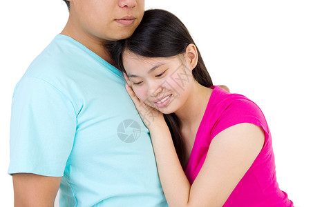 亚洲年轻夫妇夫妻拥抱女朋友快乐男朋友幸福男人投标浪漫家庭微笑高清图片素材