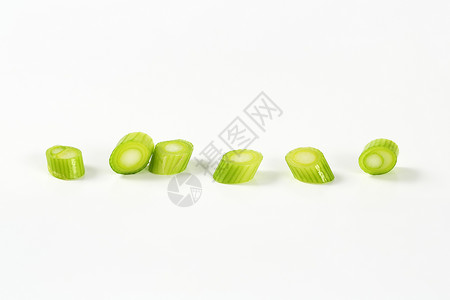 切开的绿洋葱蔬菜食物背景图片