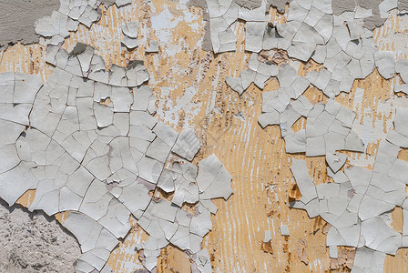 混凝土墙 有旧石膏片 白色背景 纹理水泥褐色艺术灰色建筑棕褐色石头黄色合金背景图片
