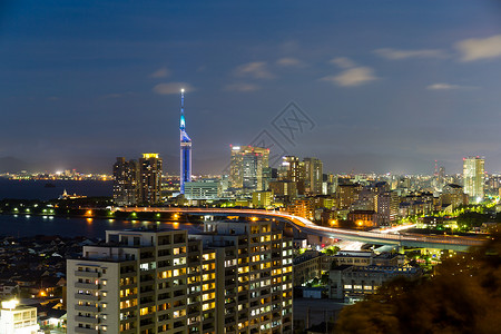 夜里福冈市商业景观建筑天际旅行地标房子住宅城市摩天大楼背景图片