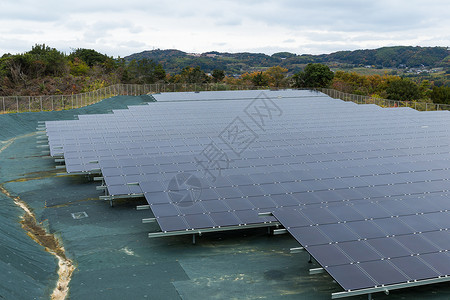 太阳能电池板厂工厂光伏网格活力安装太阳能板蓝色天空细胞商业背景图片