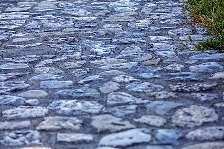 鹅卵石小路灰色的卡莱梅格丹高清图片
