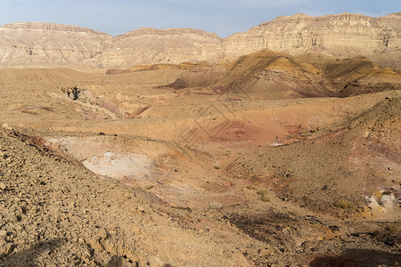 在以色列涅盖夫沙漠地带旅行山脉沙漠假期旅游远足者天空远足游客背景图片