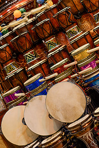 土耳其族大鼓Darbuka的形象乐器干扰音乐音乐会民间皮革团体背景图片